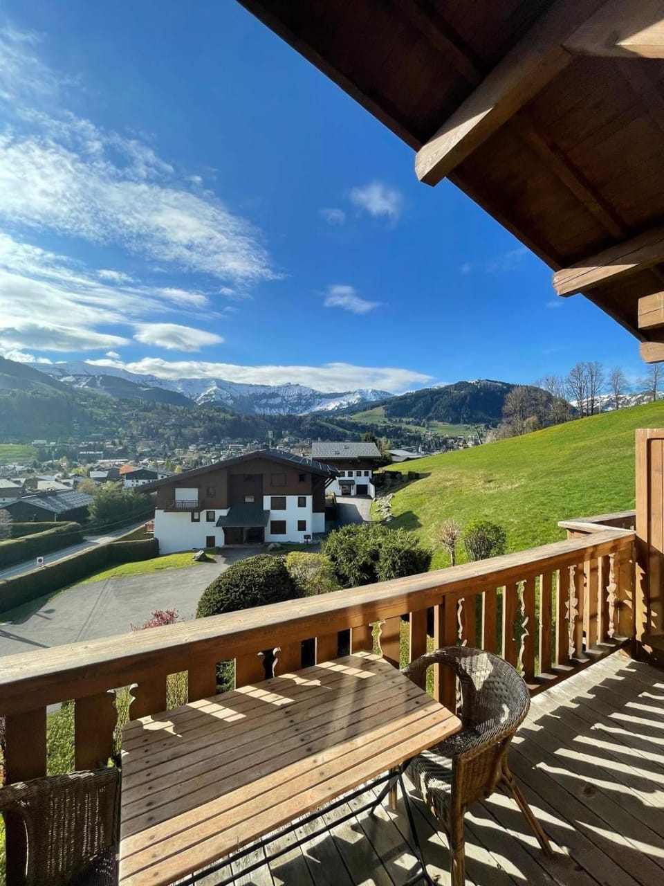 Natural landscape, Balcony/Terrace, Mountain view