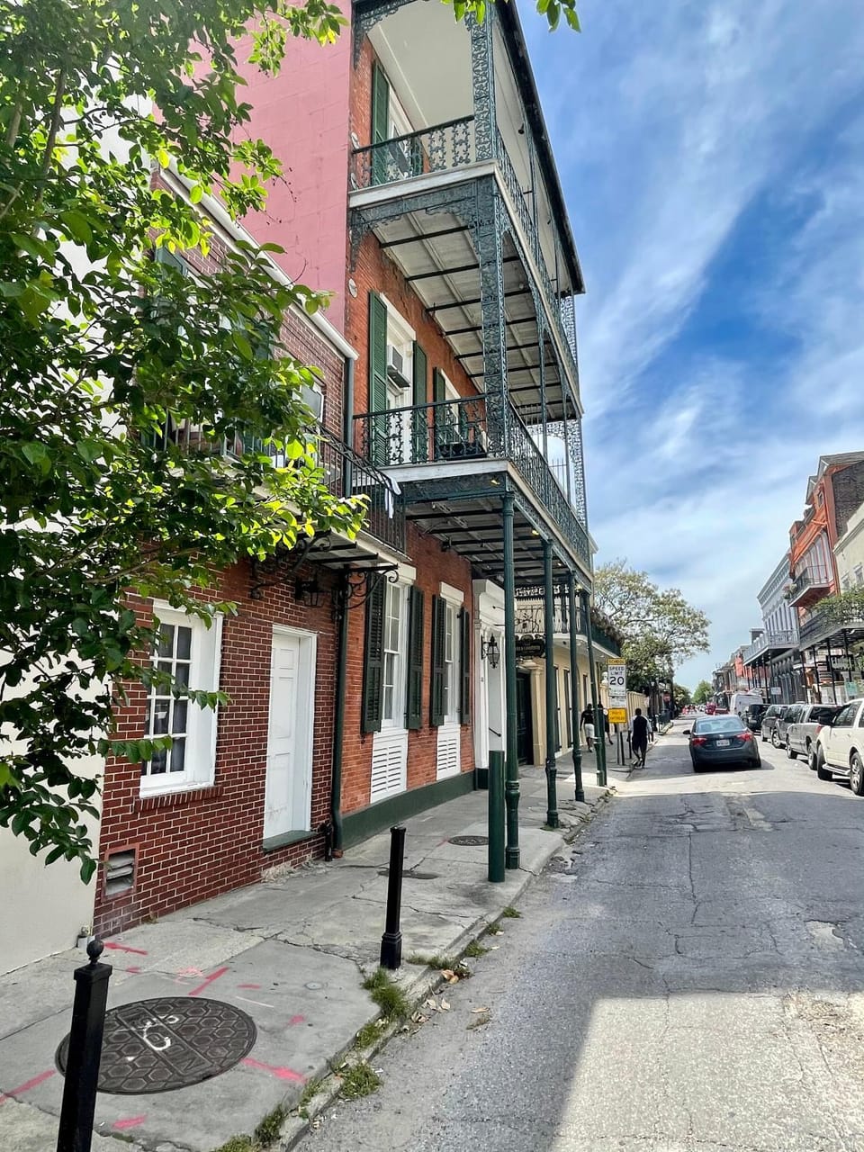 Neighbourhood, Street view, Location