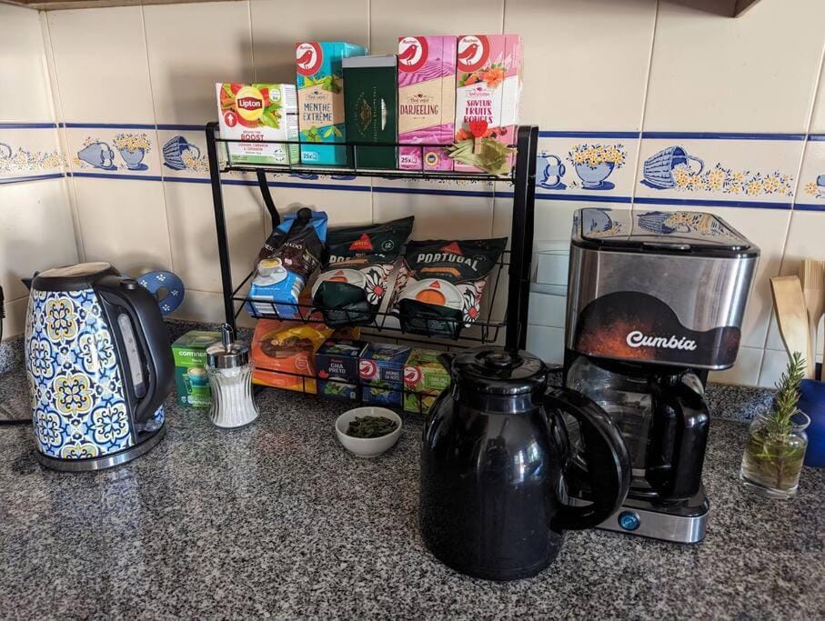 Coffee/tea facilities