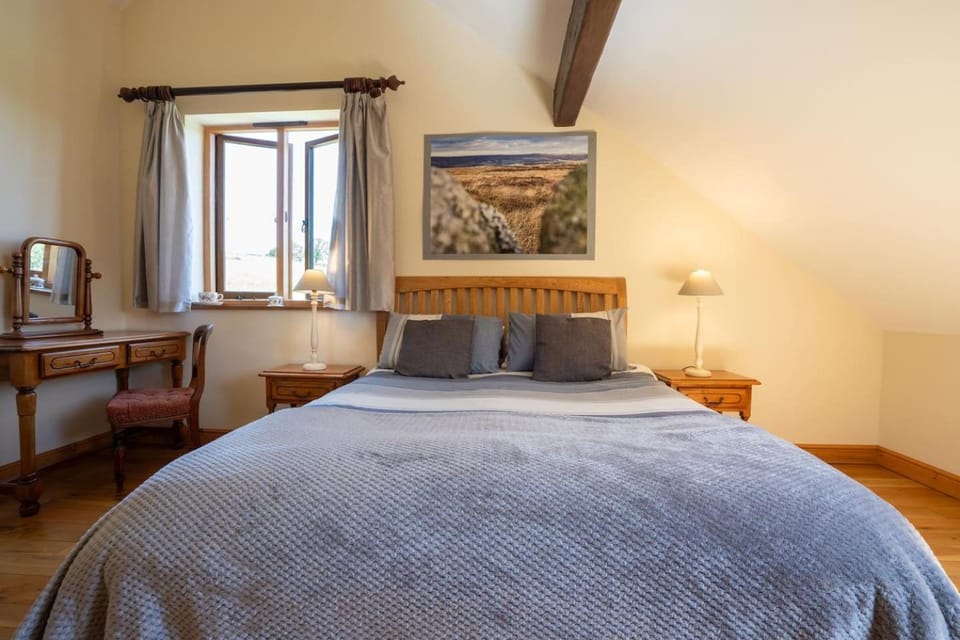 Peaceful Cottage, Views & Walks House in High Peak District