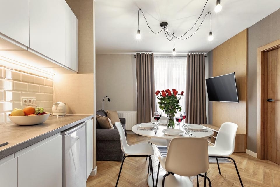 Kitchen or kitchenette, Living room