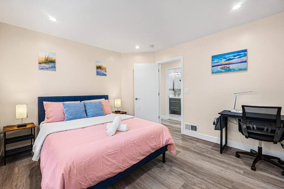 28088 4B-Cozy & Quiet/Safe Bright 4brs Home in Daly City Apartment in Daly City