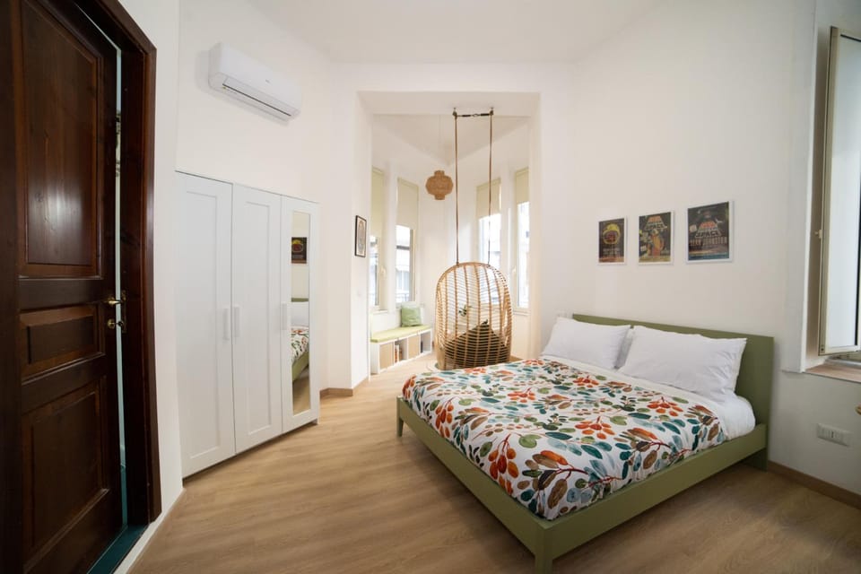 Bed, Photo of the whole room, Bedroom, wardrobe