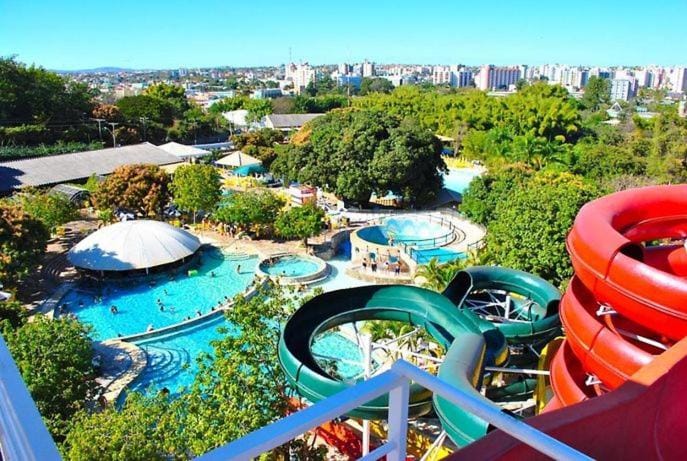 Piazza diRoma OFICIAL com acesso ao ACQUA PARK VULÇÃO ATÉ 5 PESSOAS 1 Apartment in State of Goiás
