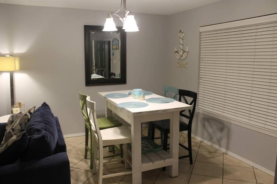 “Sandprints” Apartment in Miramar Beach