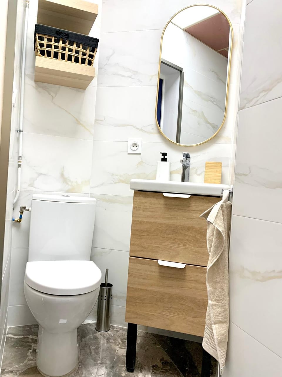 Toilet
