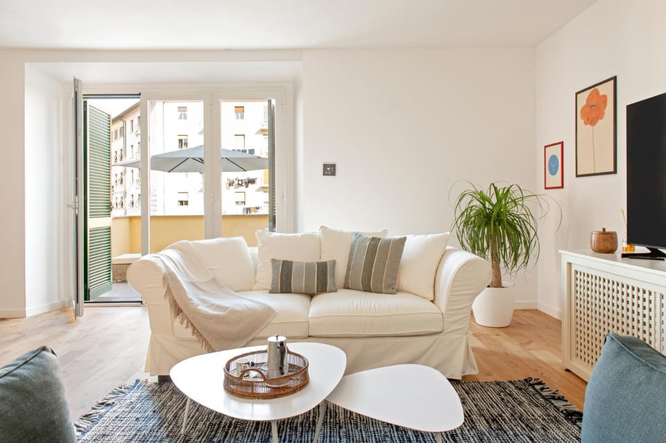 Balcony/Terrace, Living room