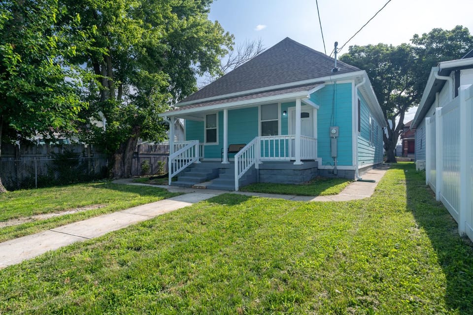 Charming Indianapolis Home~5 Min to Lucas Oil House in Indianapolis