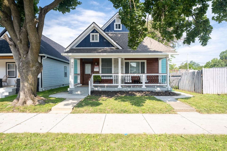 Charming Indianapolis Home~5 Min to Lucas Oil House in Indianapolis