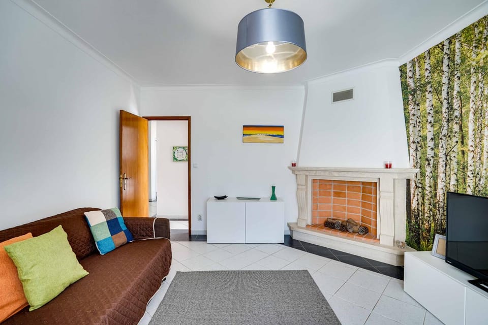 TV and multimedia, Living room, flat iron