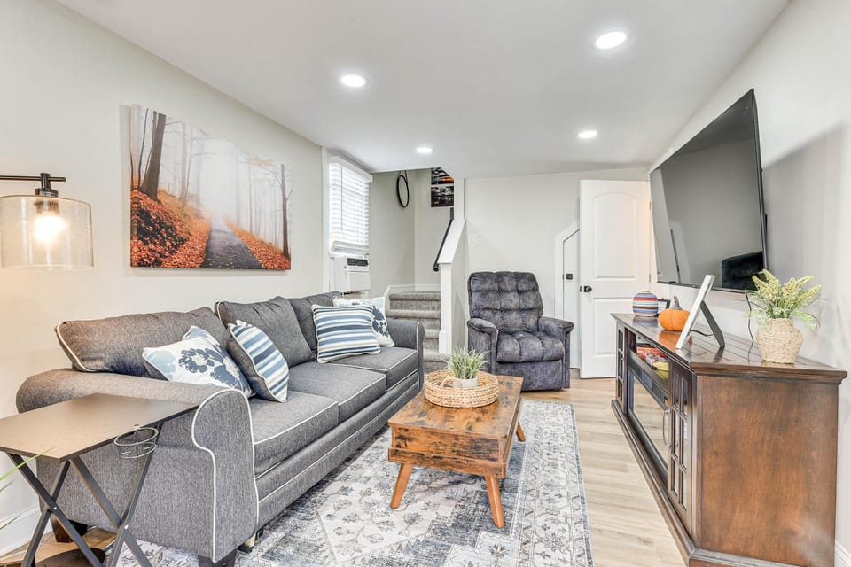 Cozy Jacksonville Cottage, Walkable Location! House in Jacksonville