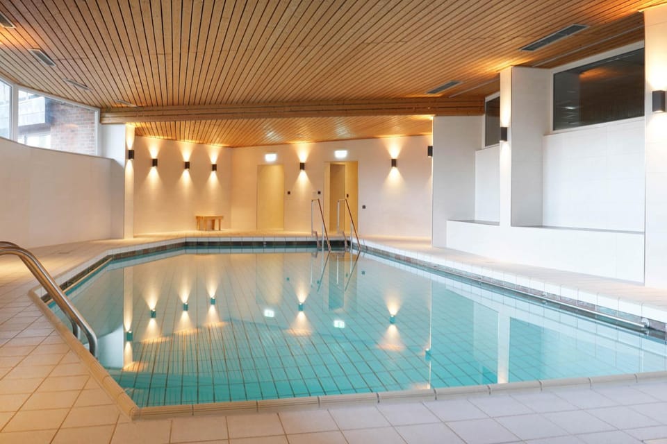 Pool view, Swimming pool, Swimming pool