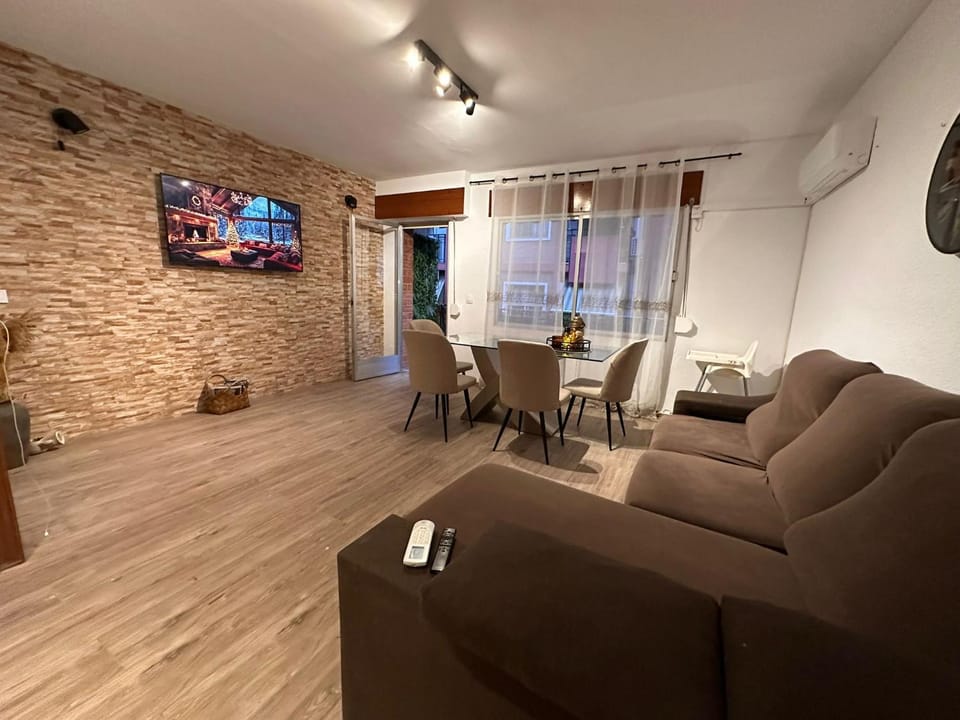 Happy Hideaway Apartment in Alicante