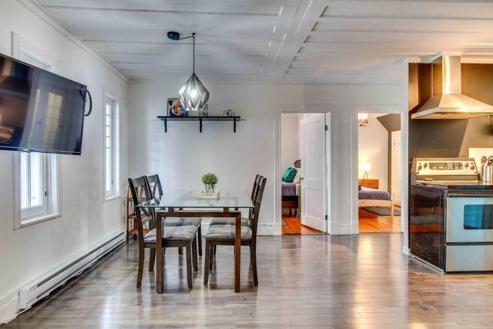 La Maison bleue des Artistes Apartment in Quebec City