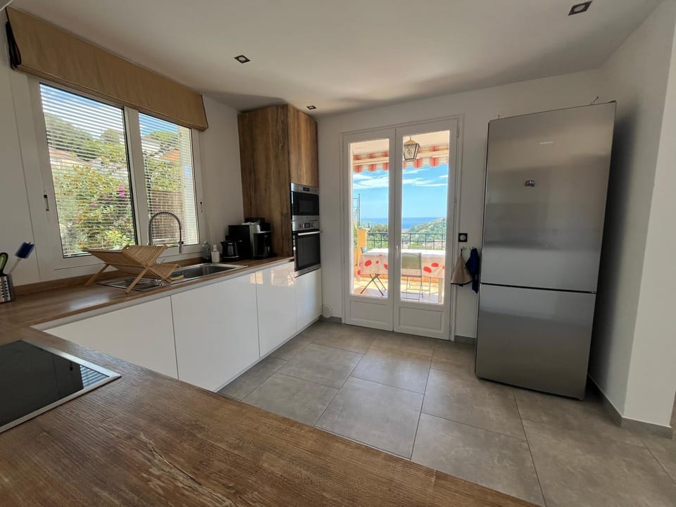 Villa panoramique vue mer et jardin-6 personnes-Menton Villa in Menton