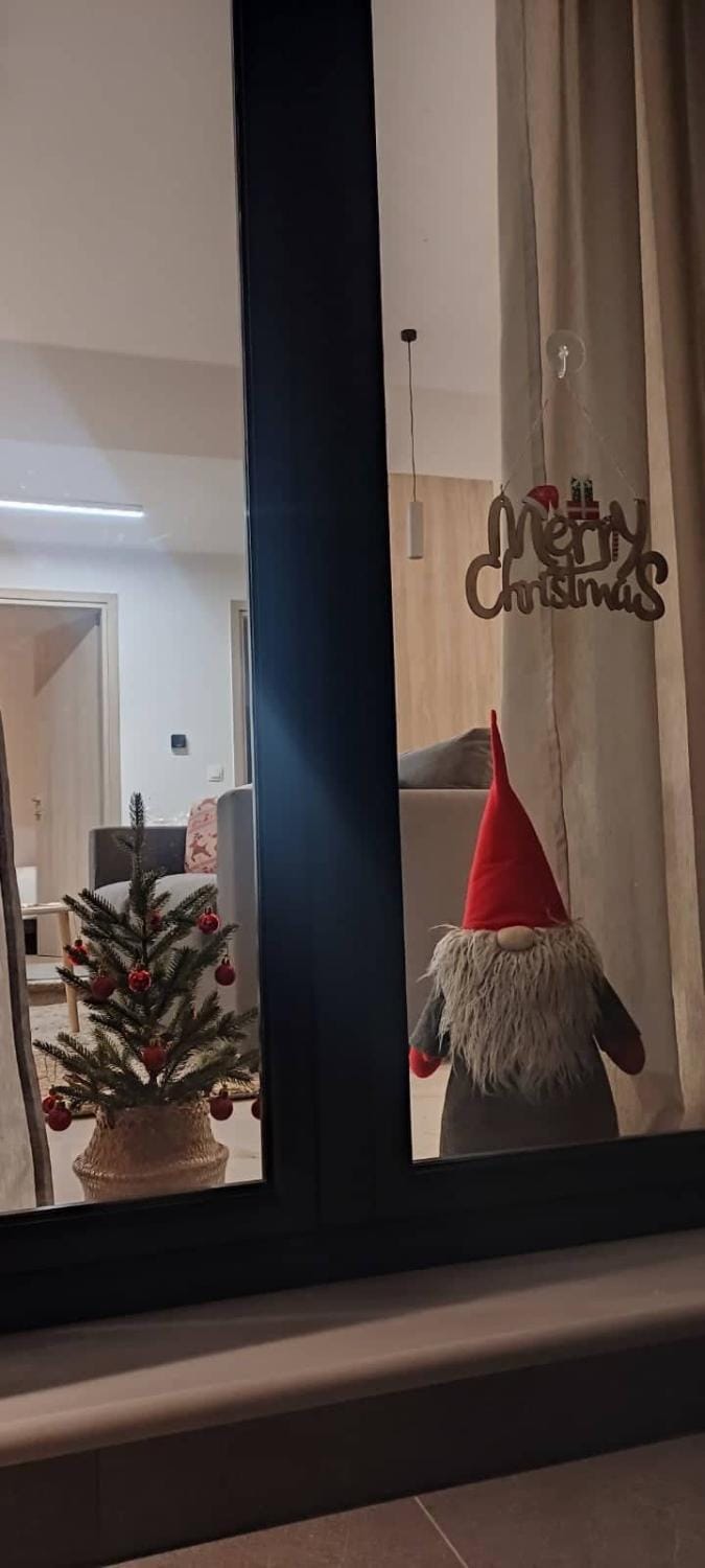 Minimal Condo Apartment in Trikala