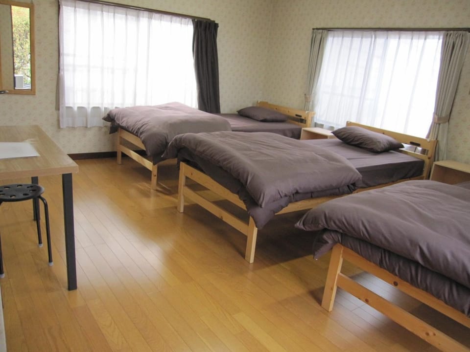 GuestHouse AZMO - Vacation STAY 35375v Bed and Breakfast in Japan