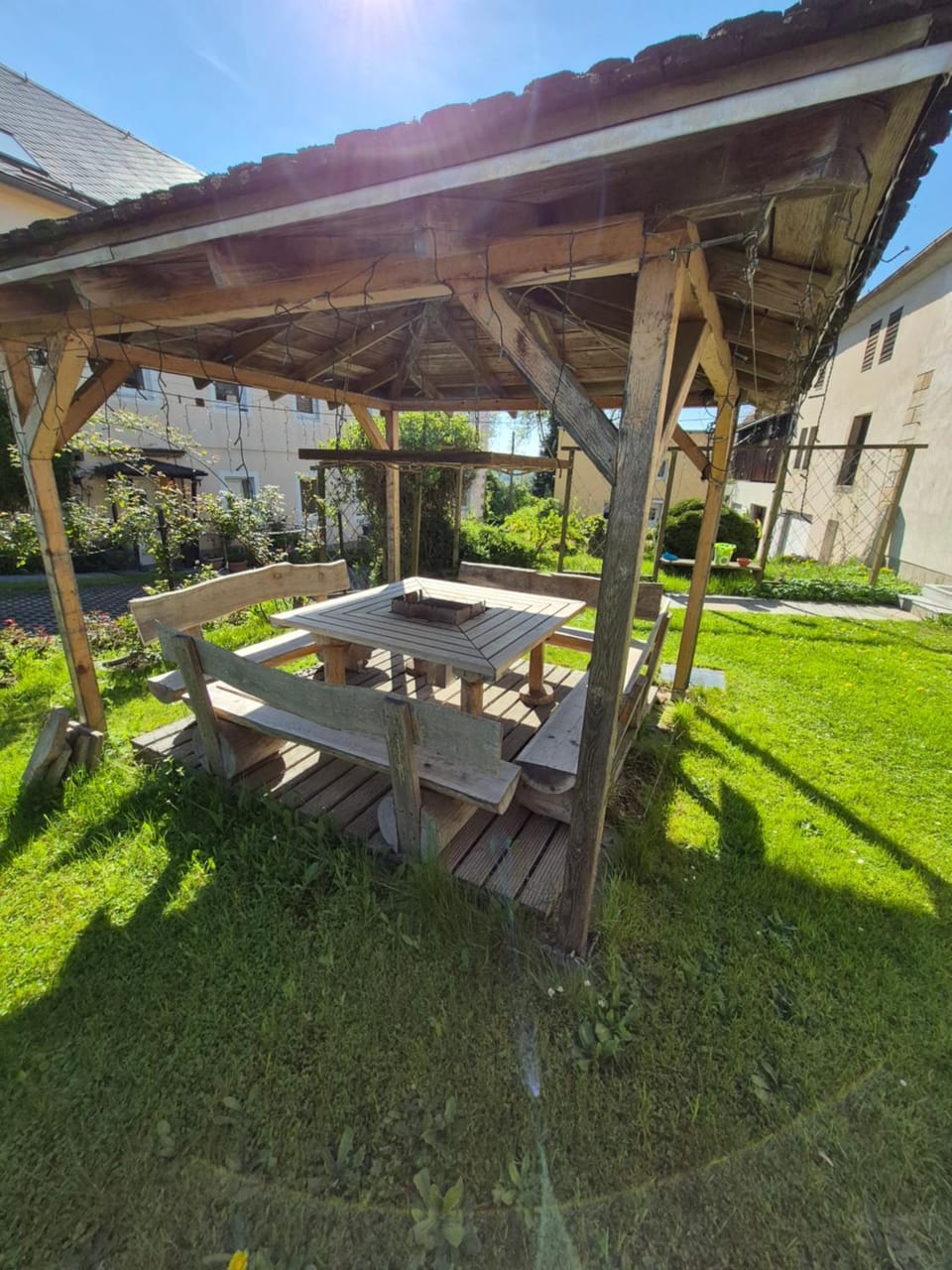 Patio, Dining area, Garden view
