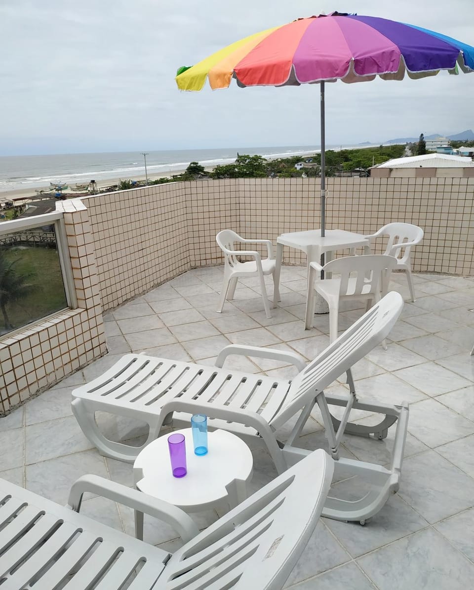 View (from property/room), Balcony/Terrace, Sea view, sunbed
