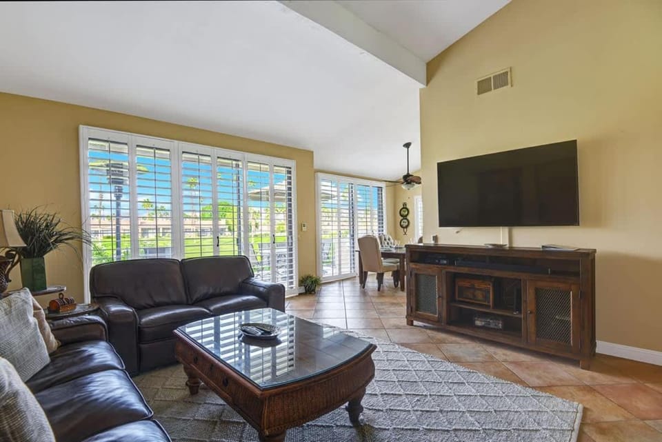VB937 - Bahama Breeze - Alice Lodging House in Palm Desert
