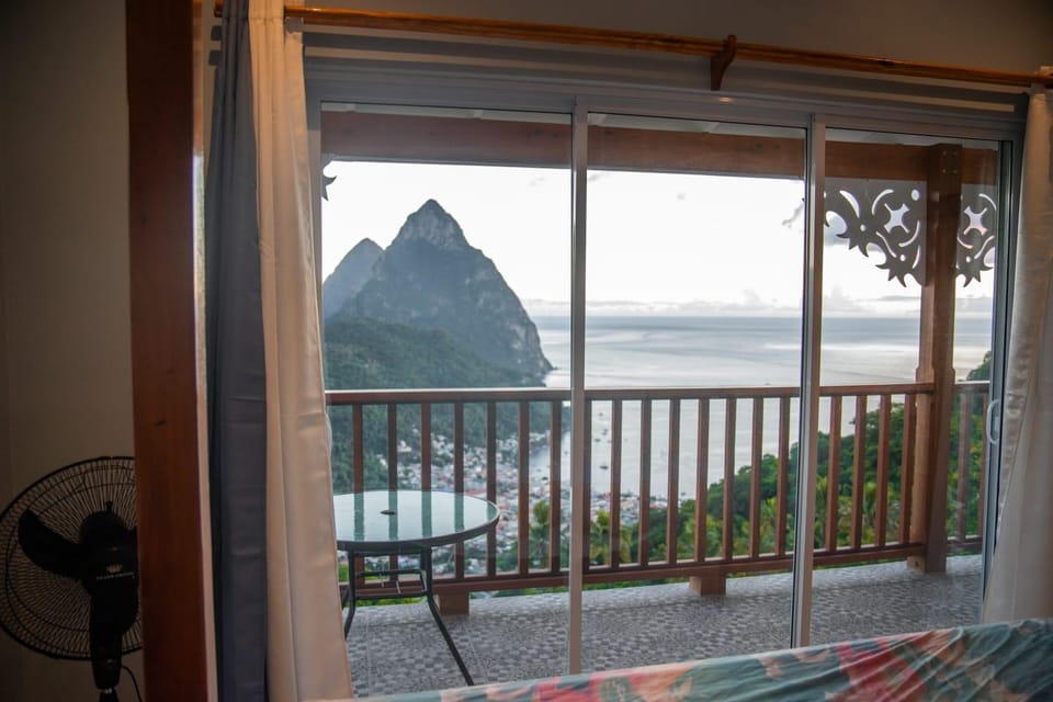 Balcony/Terrace, Mountain view, Sea view