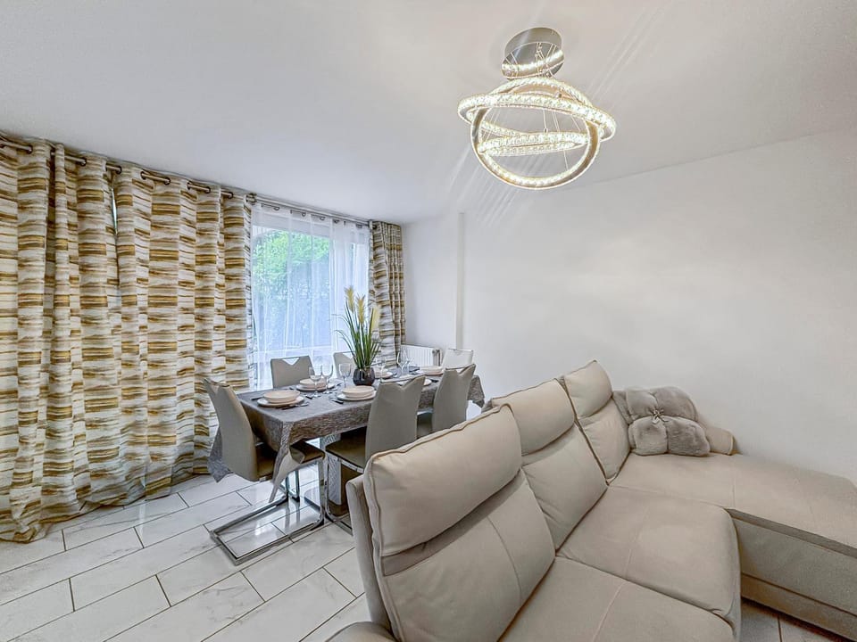 Résidence Harmony, Paris & Disney Apartment in Torcy