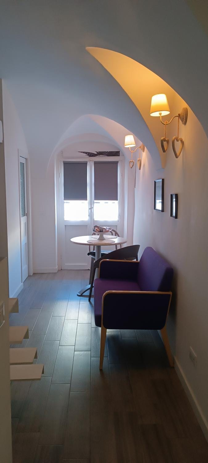 Giulietta Central Loft Apartment in Sanremo