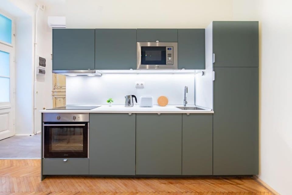 Quiet Comfort - Central Buda Apartment in Budapest