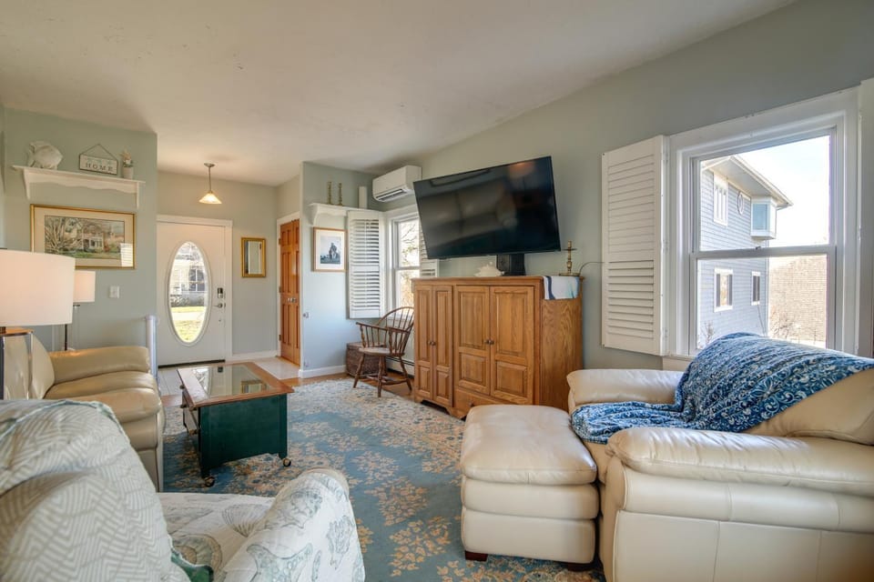 Scituate Vacation Rental - Walk to the Beach! House in Scituate
