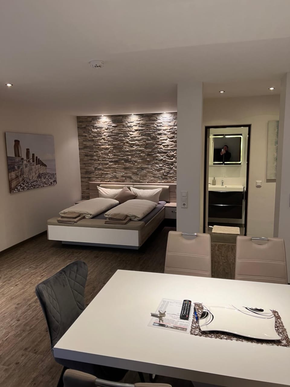 Photo of the whole room