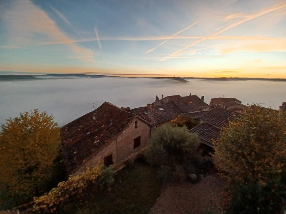 Landmark view, Sunrise