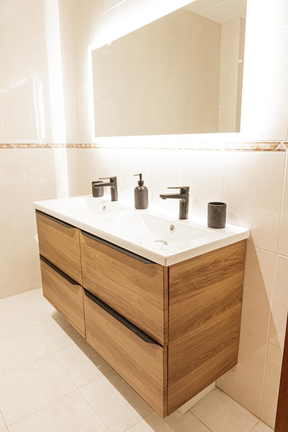 Apartamento completo con wifi en Betanzos Apartment in O Eume