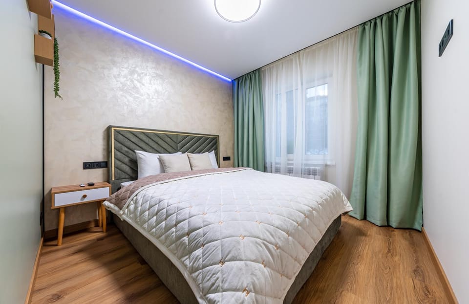 MYFREEDOM апартаменти біля ТРЦ Retroville Виноградар Apartment in Kiev City - Kyiv