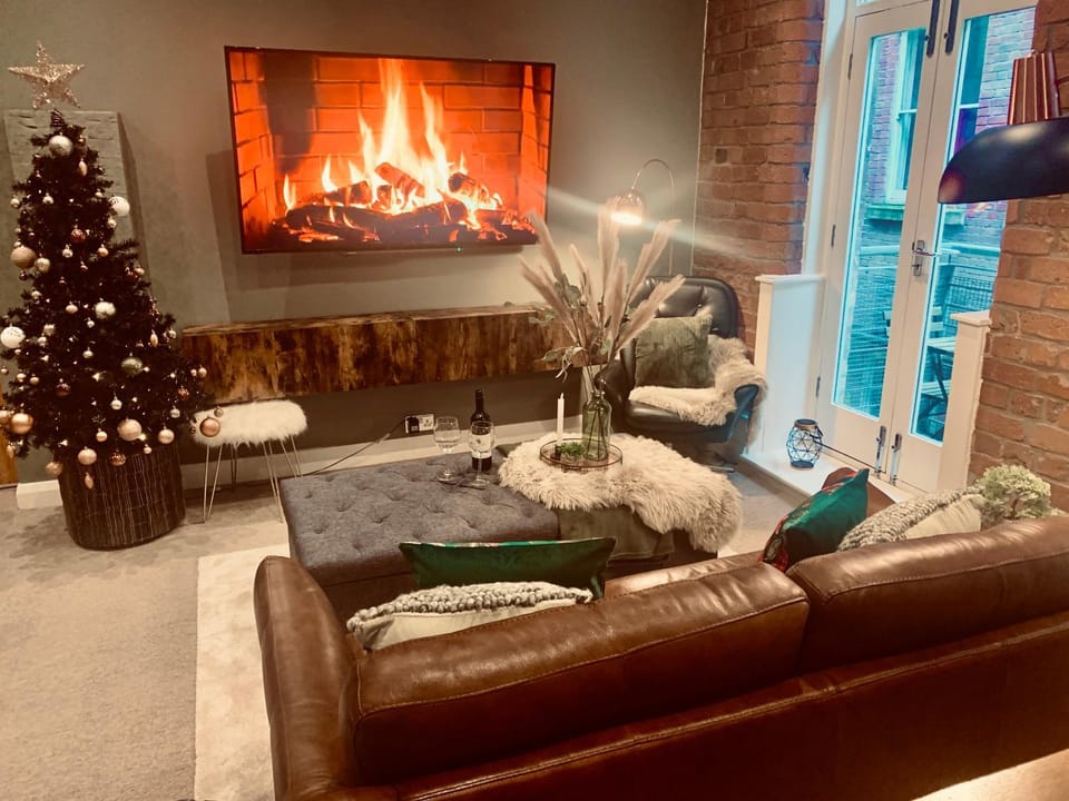 TV and multimedia, Living room, Seating area