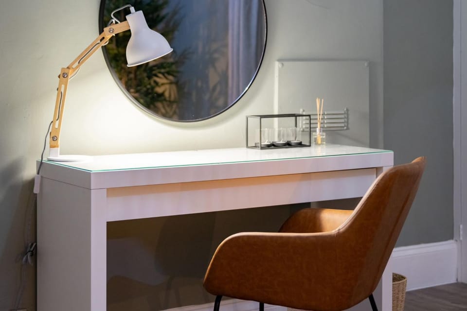 Clarence Square Penthouse Apartment in Cheltenham