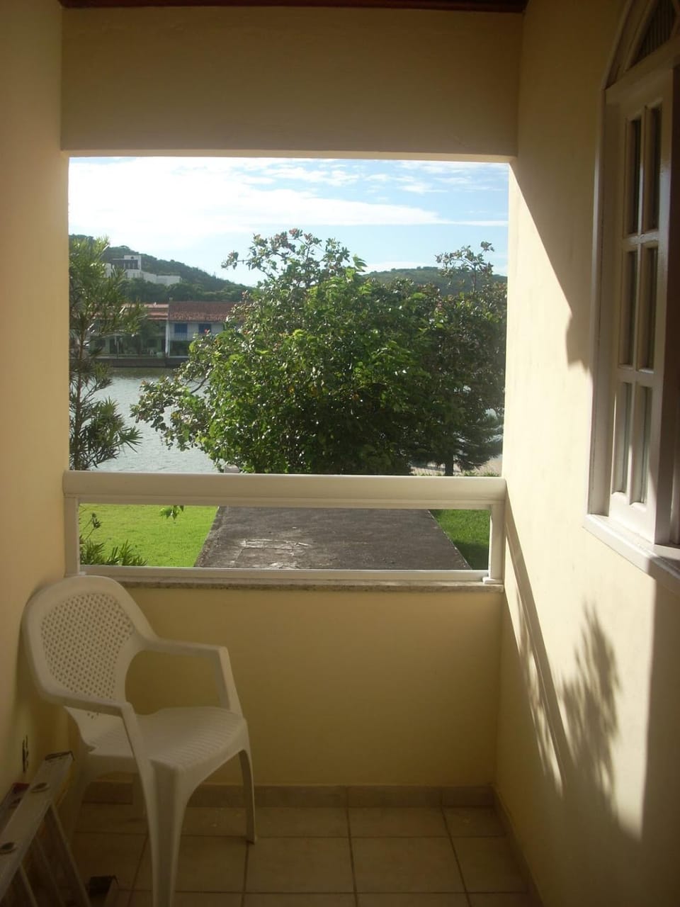 Conforto. Tres quartos com ar e cama de casal House in Cabo Frio