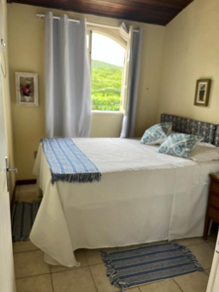 Conforto. Tres quartos com ar e cama de casal House in Cabo Frio
