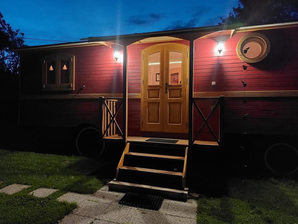 Roulotte ZEN Luxury tent in Nouvelle-Aquitaine