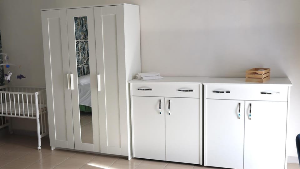 Bed, wardrobe