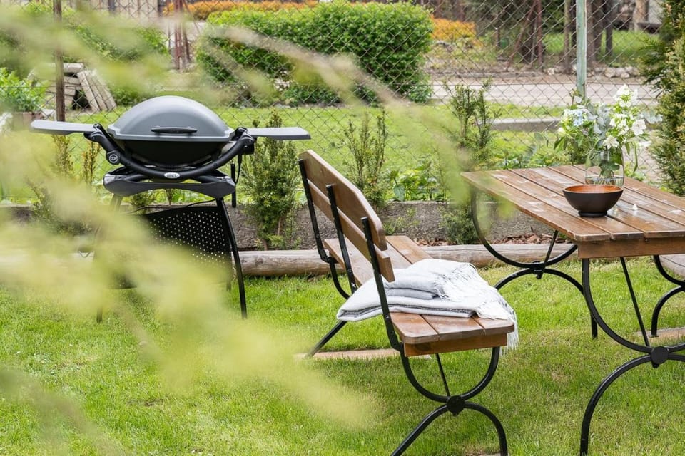 BBQ facilities, Garden