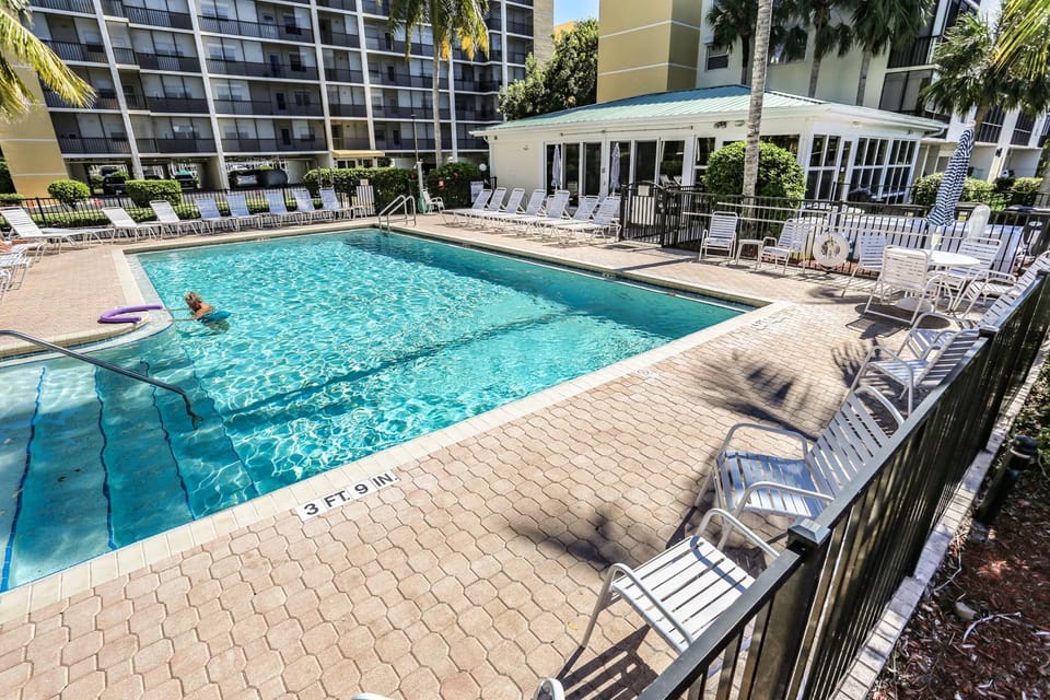 Patio, Garden, Seating area, Swimming pool