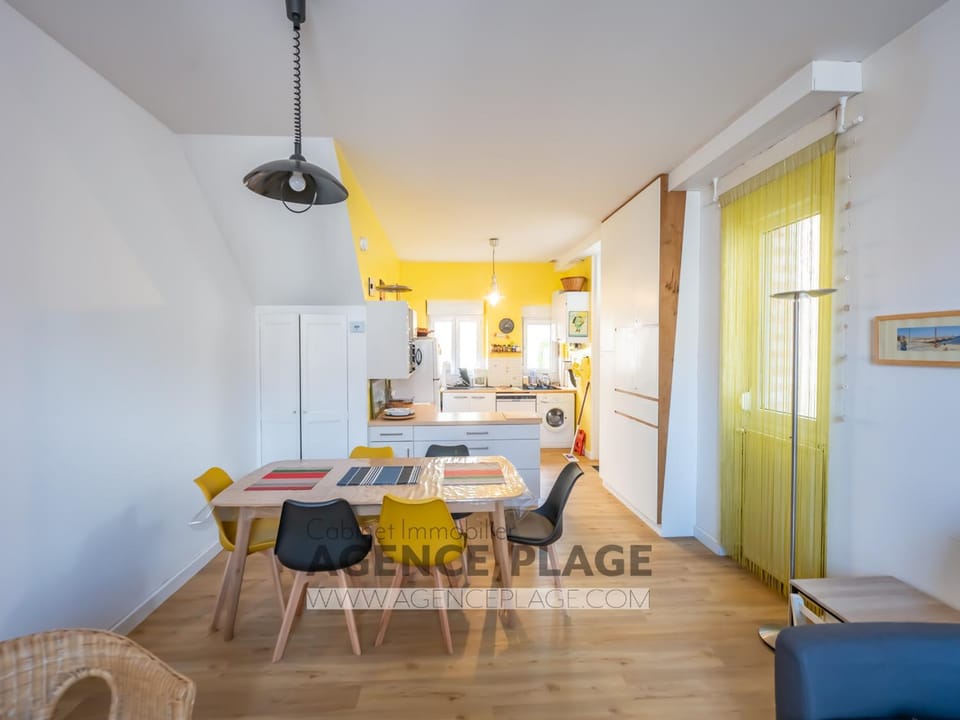 Maison 2 Chambres aux Sables-d'Olonne, à 100m de la Plage et du Marché Arago House in Château-d'Olonne