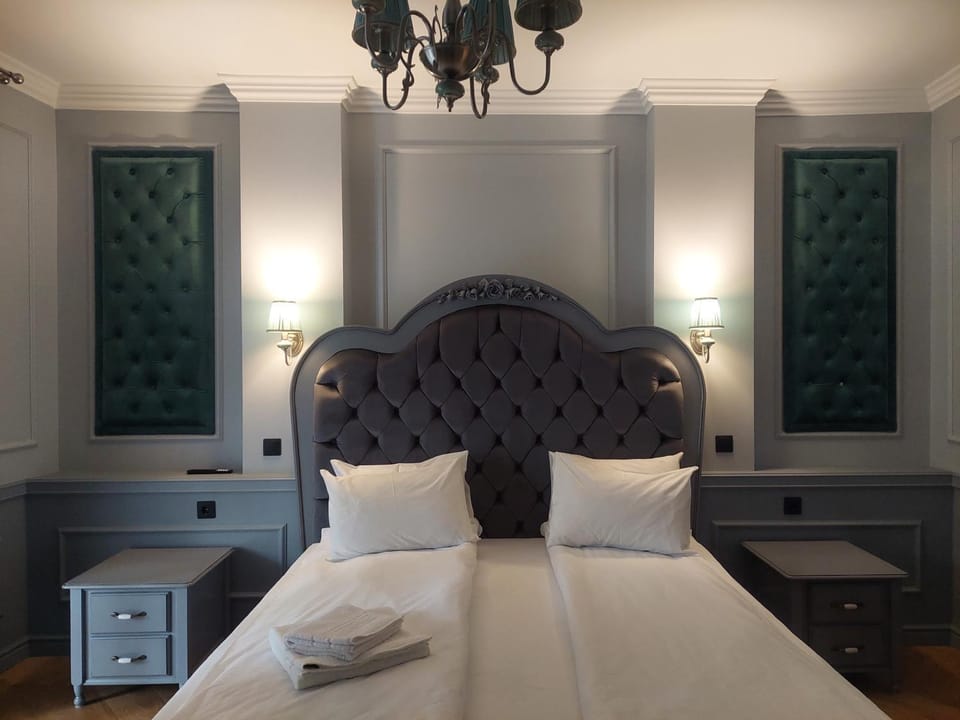 Property building, Bedroom