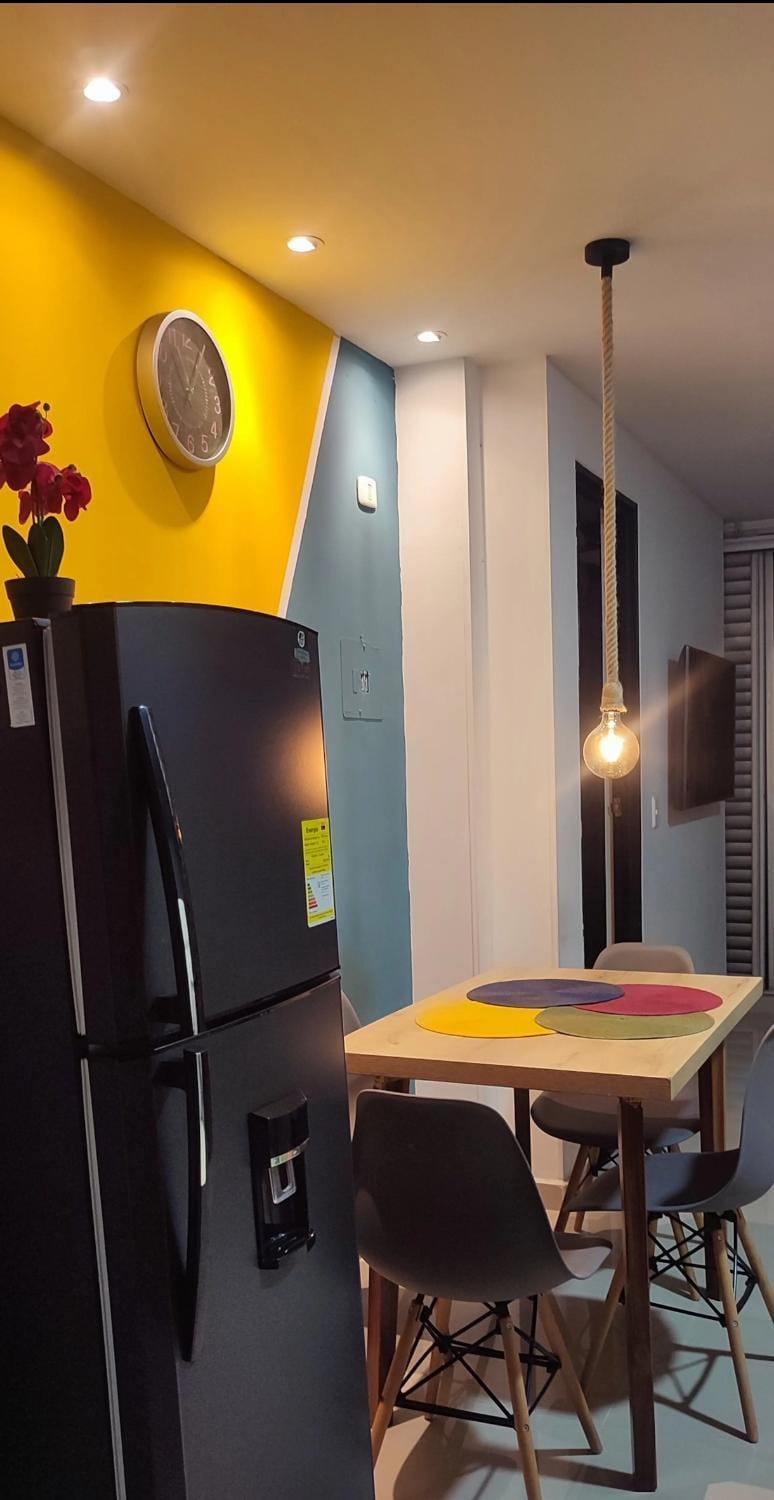 201-Cómodo y moderno apartamento de 2 habitaciones en la mejor zona céntrica de ibagué Apartment in Ibagué