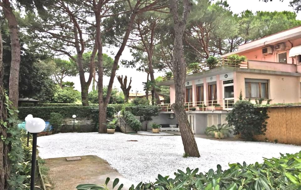 Property building, Parking