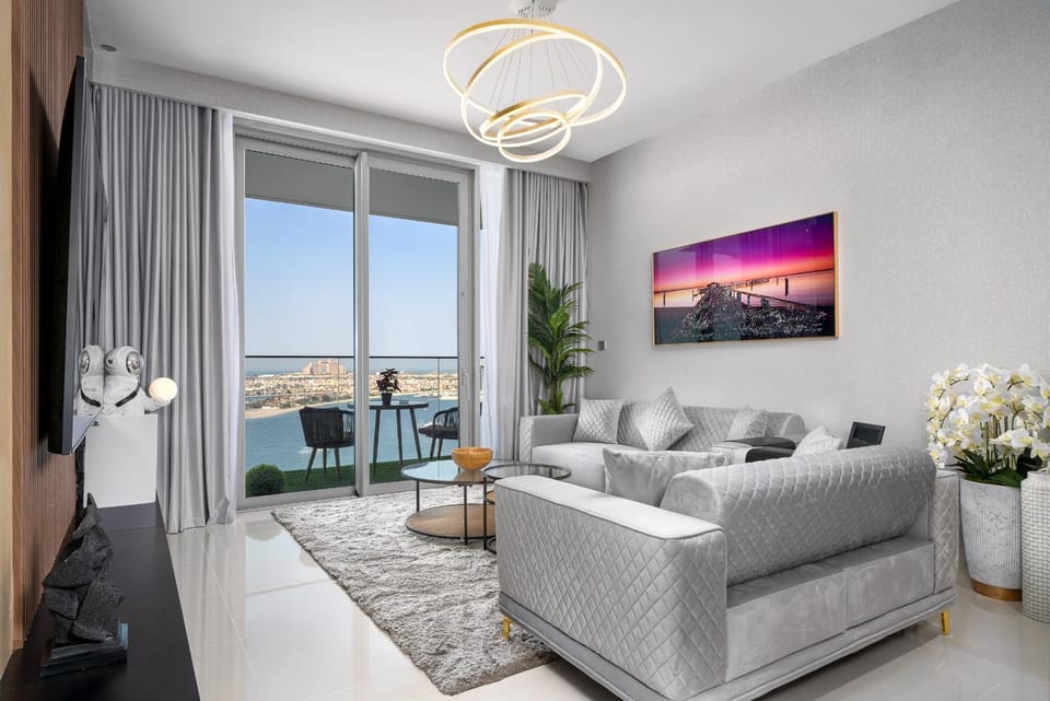 TV and multimedia, Living room, Photo of the whole room, Seating area, Sea view