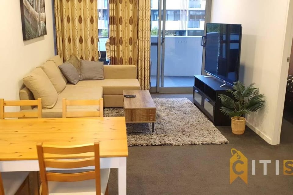 Delight in Dickson -2bd 2bth 2Csp Apt Apartment in Canberra