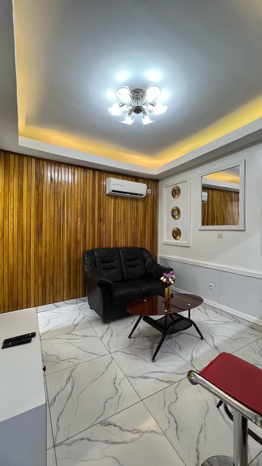 Studio moderne LCE Apartment in Douala