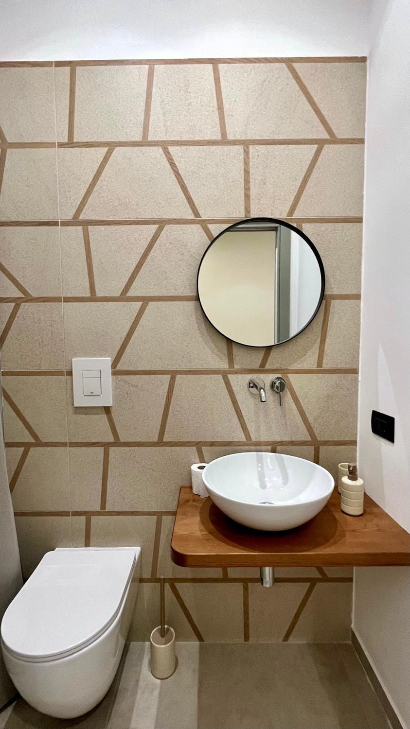 Toilet, Bathroom