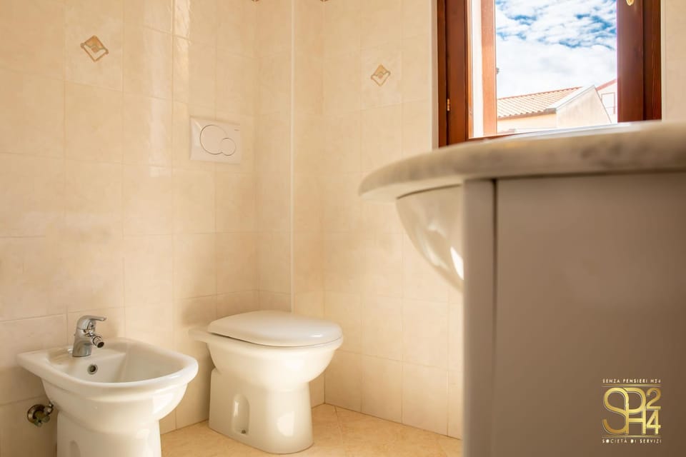 Toilet, Bathroom, bidet